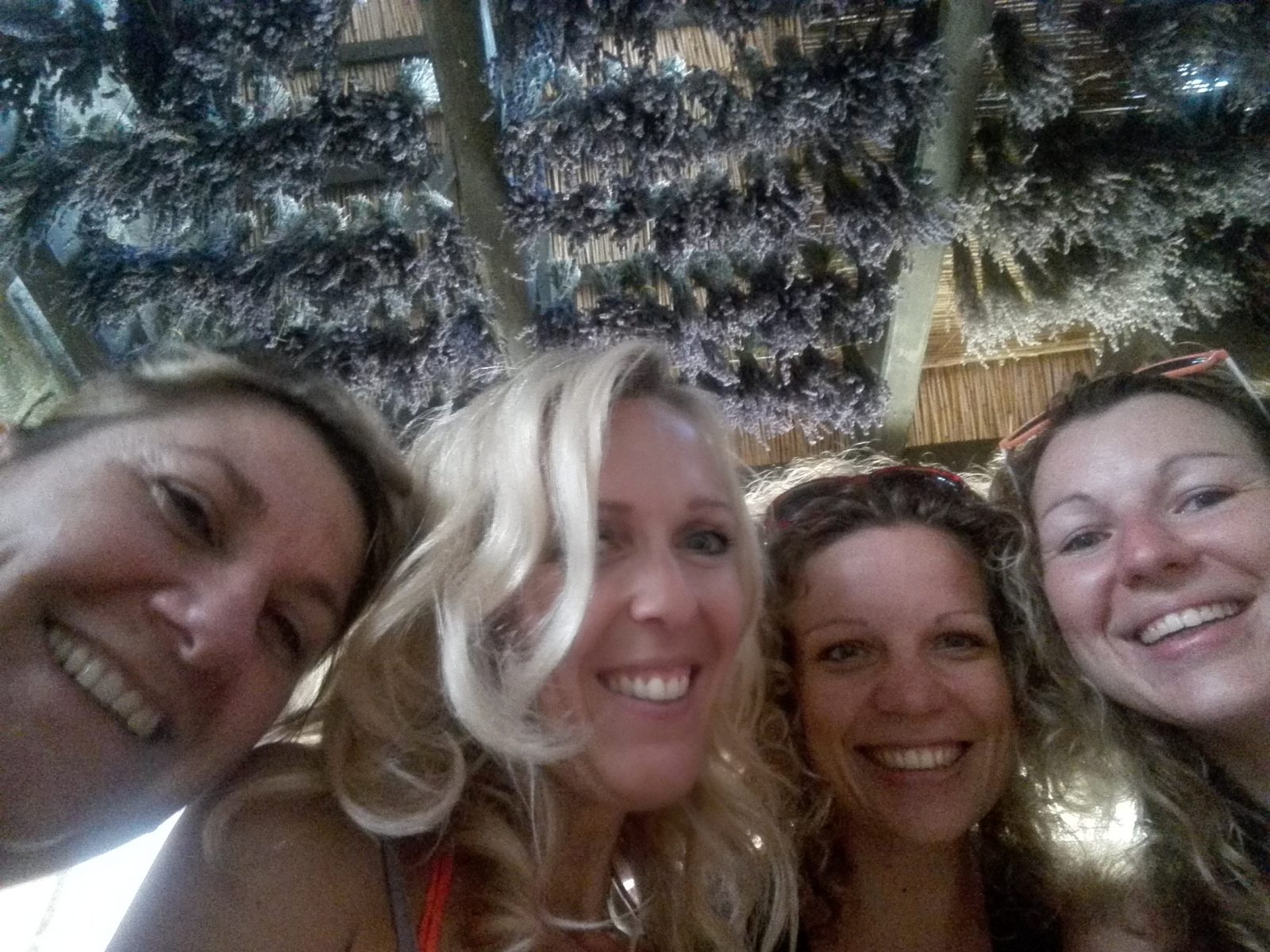 ^0629A55FE84DF27C14D4F2AEEC50FB30635DD73B7477316768^pimgpsh_fullsize_distr